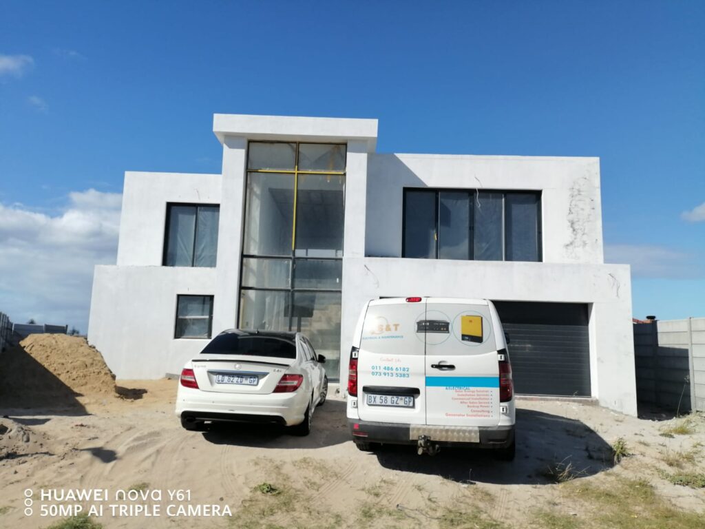 The Seasonal Maintenance Cycle: 8 Tasks to Perform Every 3 Months 1 seasonal maintenance cycle